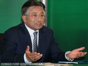 Tổng thống Musharraf phủ nhận sự liên quan đến vụ ám sát bà Bhutto